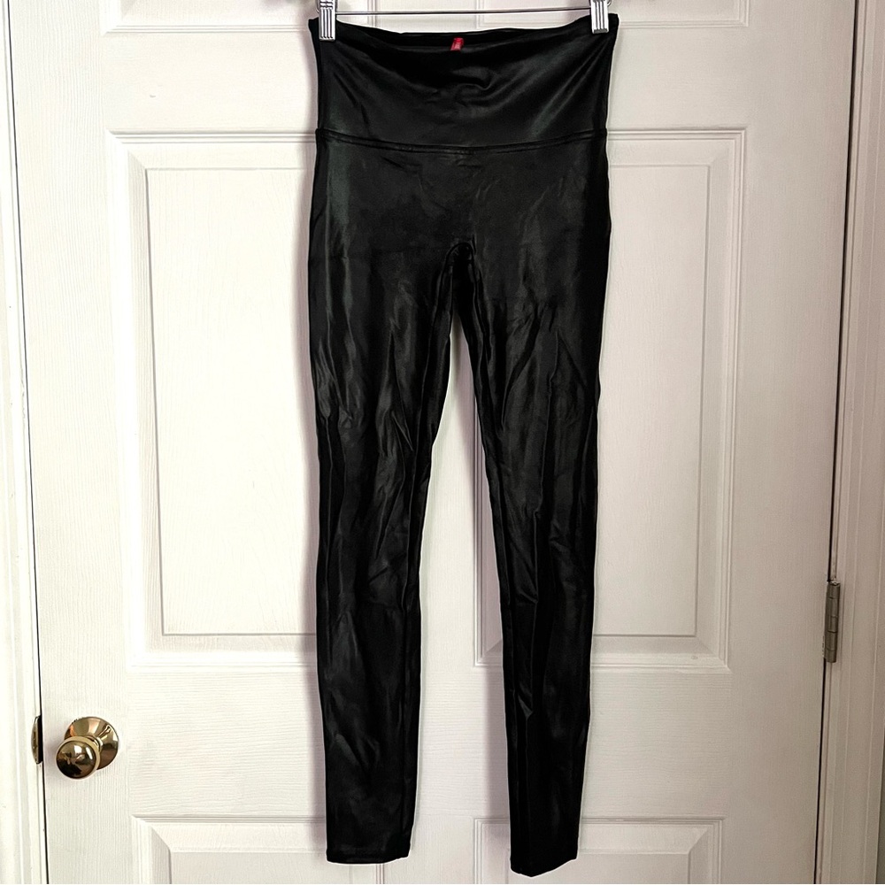 Spanx Women's M Faux Leather Leggings Black Slimming Shapewear